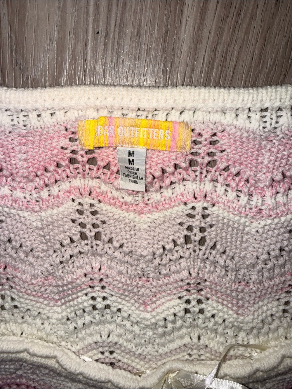 Urban Outfitters Pink and Cream Crochet Chevron Top - Picture 5 of 5